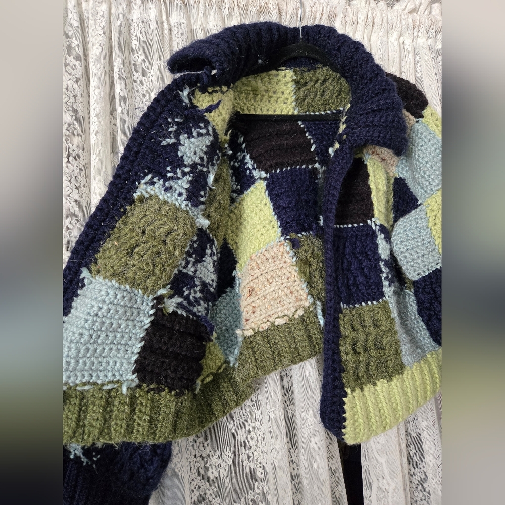 Handmade Wool Patchwork Cardigan – Super Thick & Heavy – Oversized Fit - Picture 7 of 10